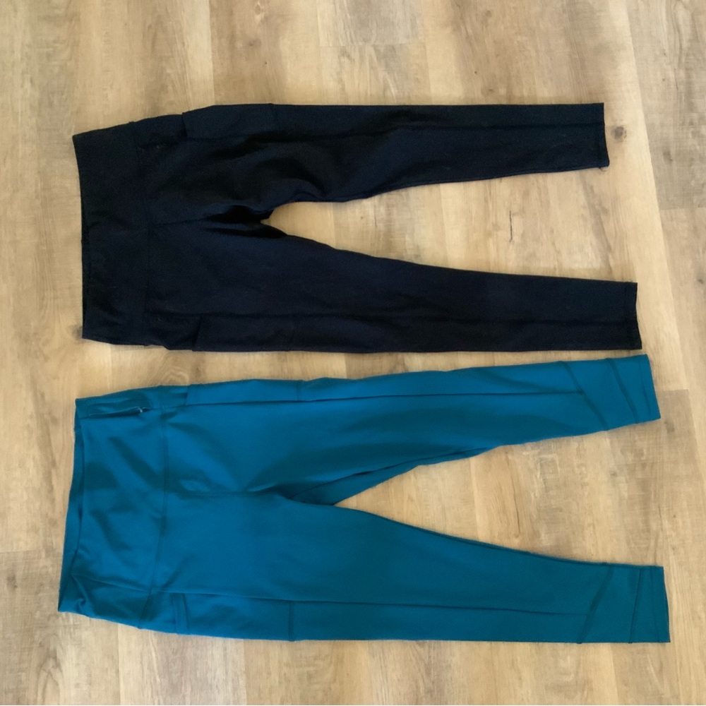 EUC Womens x2 Black and Teal Leggings
